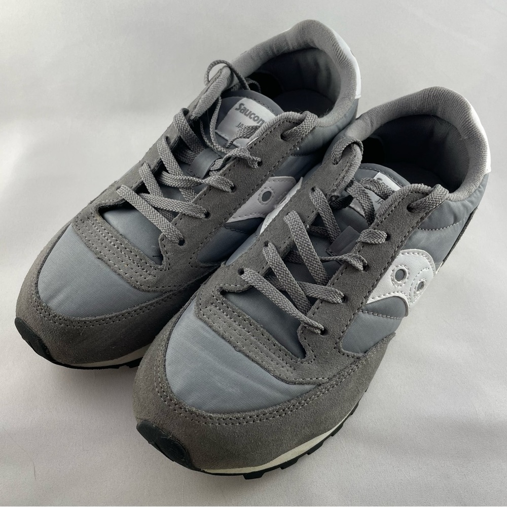 Saucony Jazz size 2